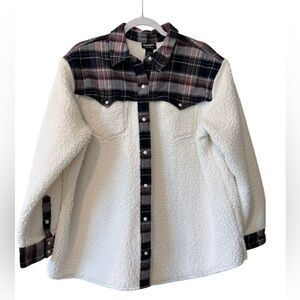 Wrangler Retro women’s XL long sleeve Western Boyfriend white Sherpa jacket